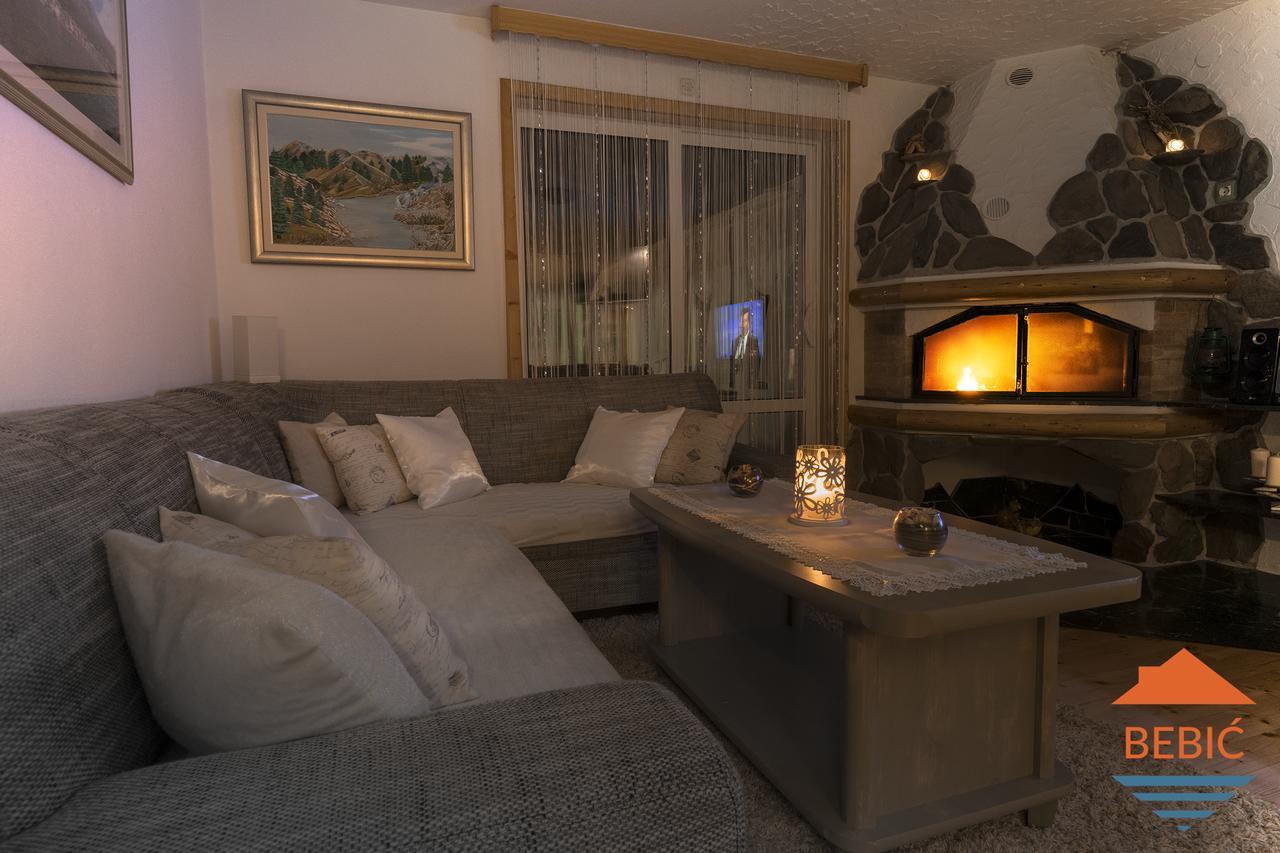 קופרס Lake House Bebic מראה חיצוני תמונה